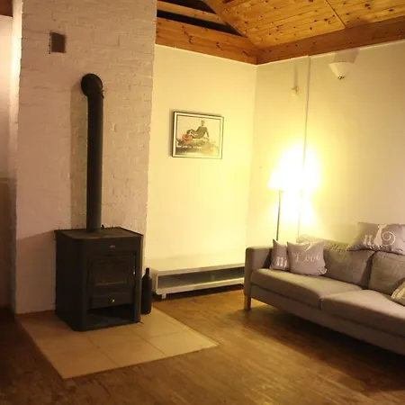 Dom Imprezowy Z Noclegami *