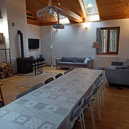 Dom Imprezowy Z Noclegami Hytte *