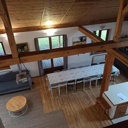 Dom Imprezowy Z Noclegami Dziecinow