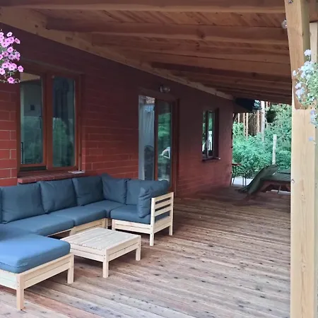 Dom Imprezowy Z Noclegami * Dziecinow