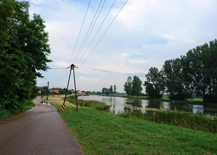 Dom Imprezowy Z Noclegami Lodge