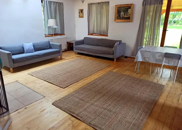 Lodge Dom Imprezowy Z Noclegami