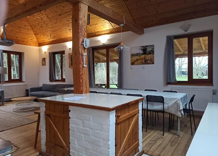 Dom Imprezowy Z Noclegami * Dziecinow