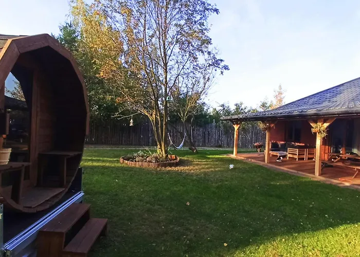 Dom Imprezowy Z Noclegami Dziecinow