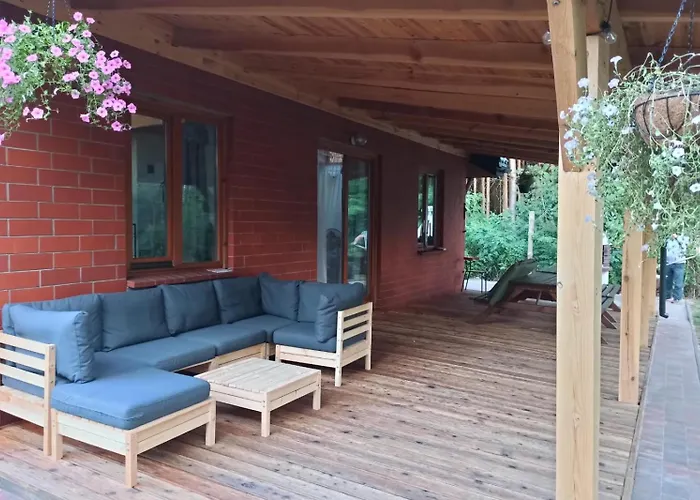 Dom Imprezowy Z Noclegami * Dziecinow