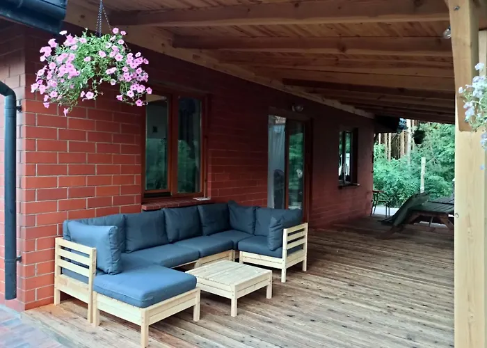 Dom Imprezowy Z Noclegami * Dziecinow